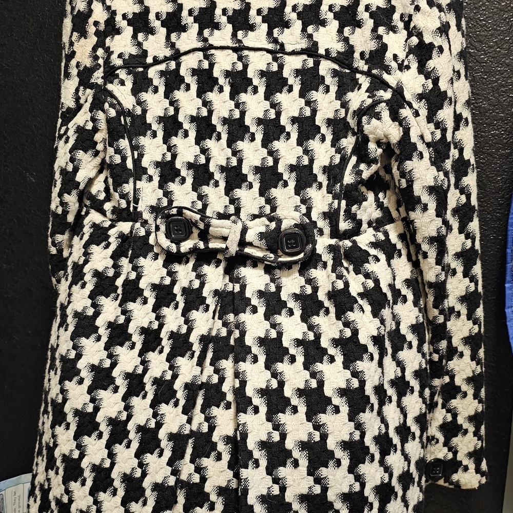 Candies peacoat size Large - Picture 2 of 2